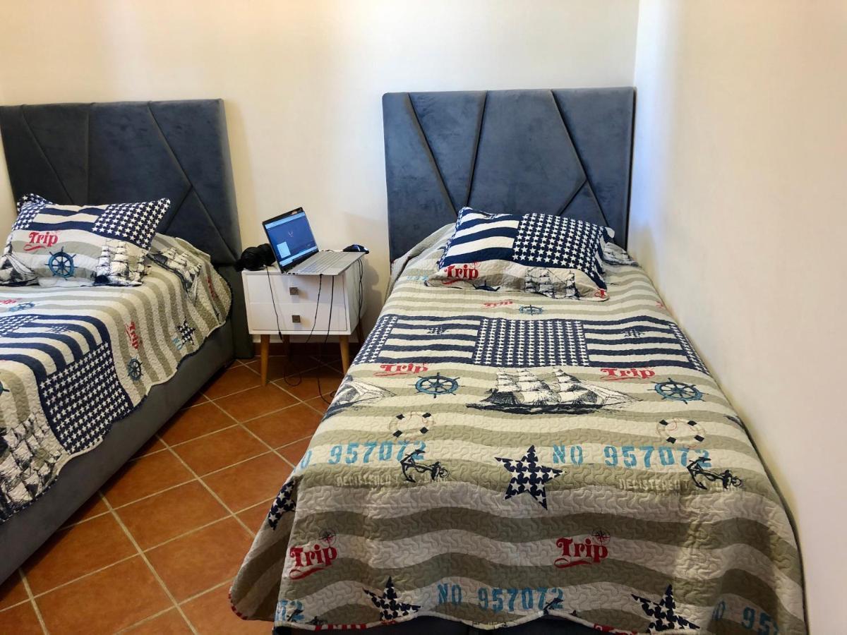 Brand New Beautiful Vacation House - Family Only Cabo Negro Esterno foto